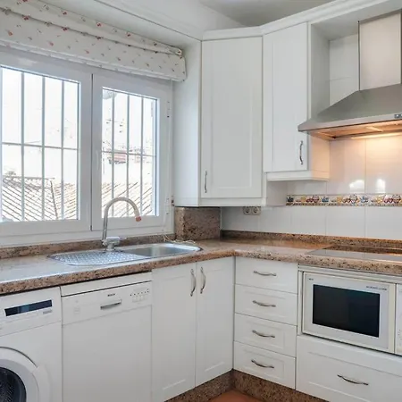 Cozy Penthouse Center, Car Park Included-caspal Appartement *